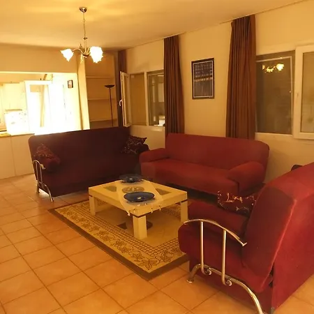 Ertay Kusaadasi Villa Kusadası